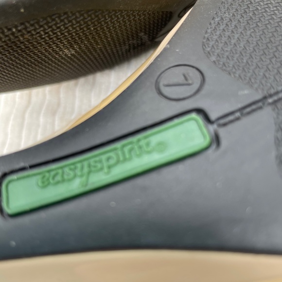 Easy Spirit peep toe shoes - Picture 7 of 8
